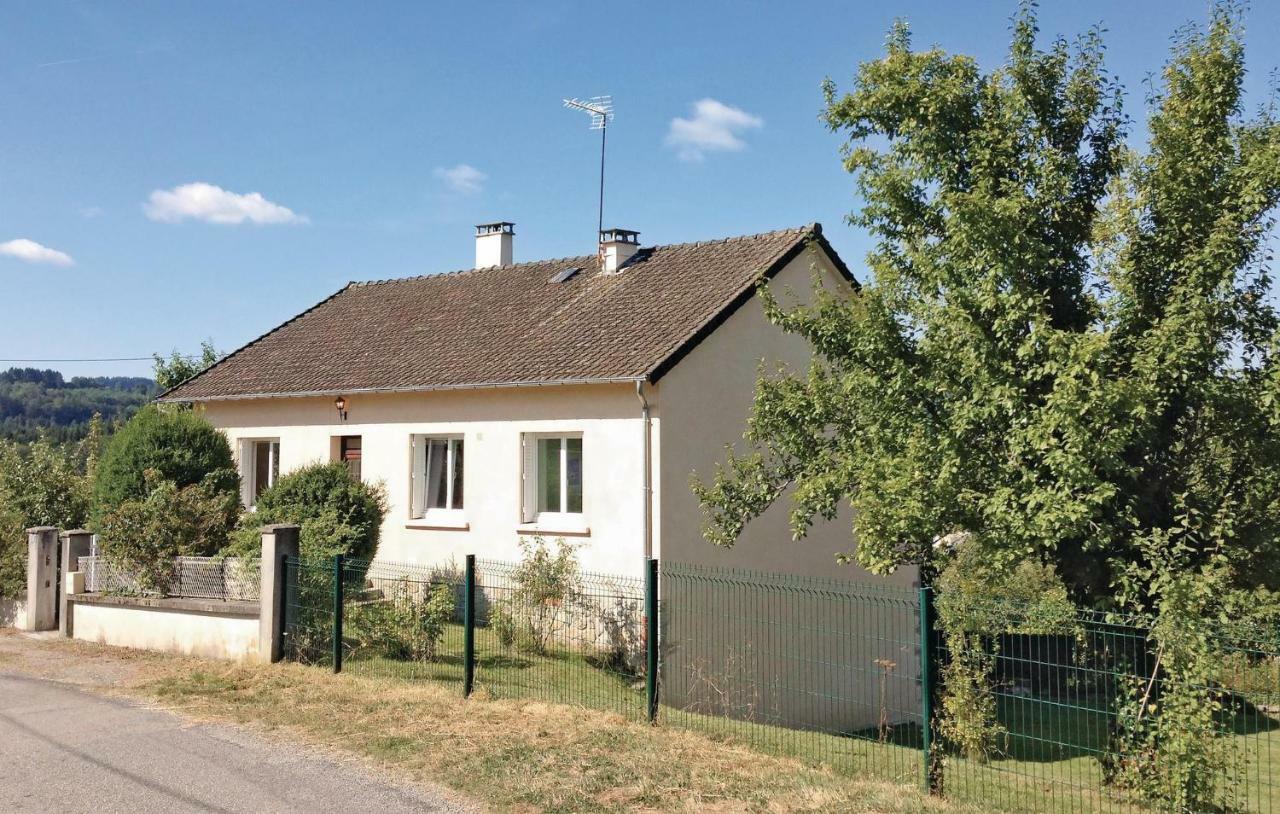 Awesome Home In Peyrat Le Chateau エクステリア 写真